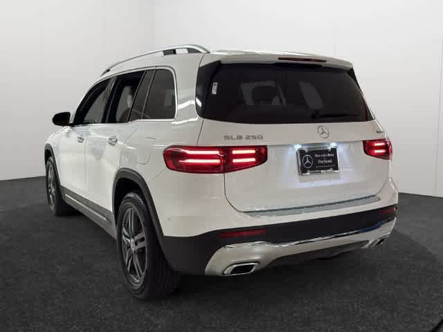 Certified 2026 Mercedes-Benz GLB 250 4MATIC image 6