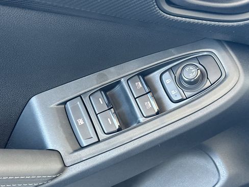 New 2025 Subaru Crosstrek 2.0i Premium image 11