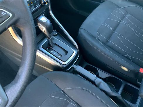 Used 2021 Ford EcoSport SE w/ SE Convenience Package image 17