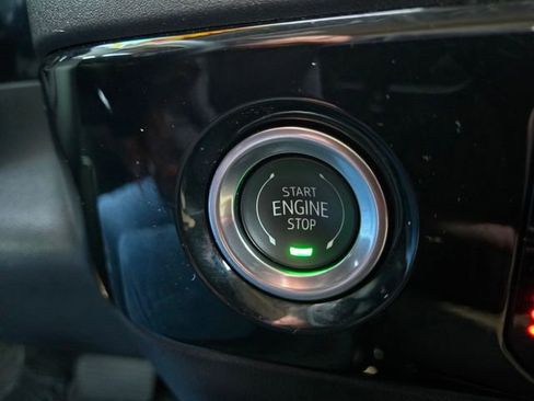 Used 2024 GMC Sierra 1500 Elevation image 20