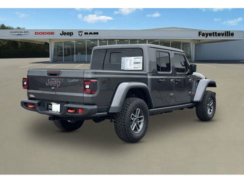 New 2026 Jeep Gladiator Mojave image 3