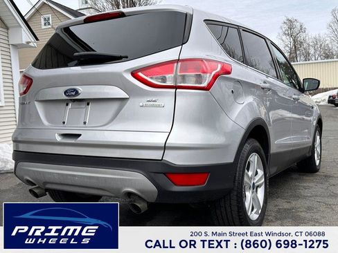 Used 2015 Ford Escape SE image 7
