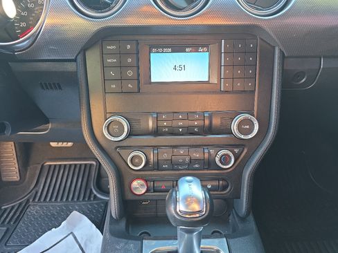 Used 2021 Ford Mustang GT image 19