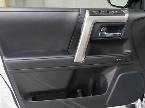 Used 2023 Toyota 4Runner Limited image 32