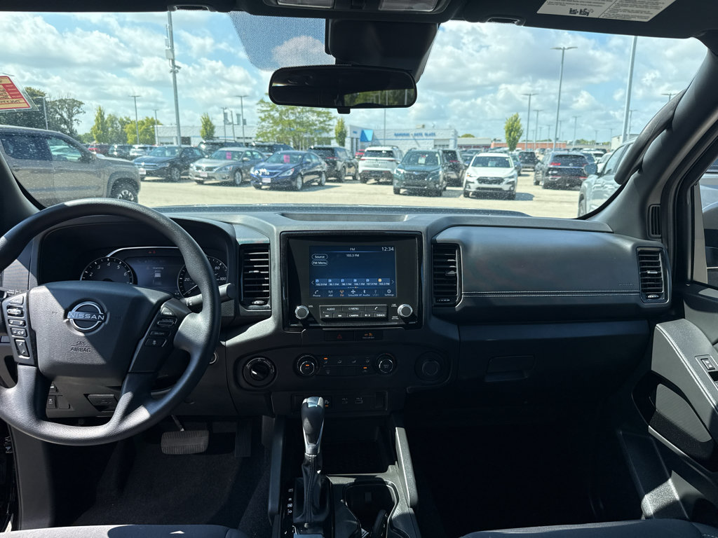 Certified 2023 Nissan Frontier SV w/ Midnight Edition Package AWD/4WD image 29
