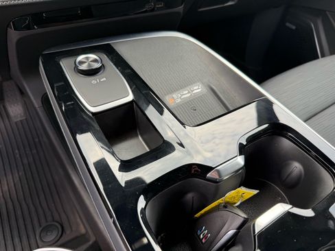 Used 2025 Buick Enclave Sport Touring w/ LPO, Floor Liner Package FWD image 25