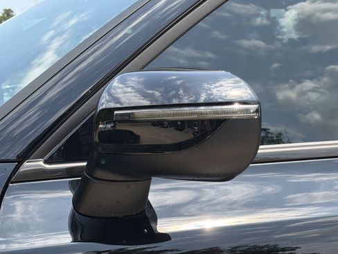 Used 2024 Kia Telluride EX X-Line AWD/4WD image 37
