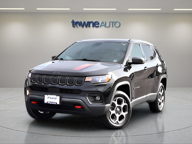 Used 2022 Jeep Compass Trailhawk AWD/4WD image 2