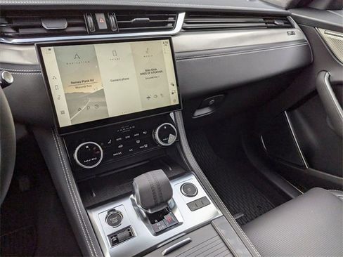 New 2026 Jaguar F-PACE R-Dynamic S image 11