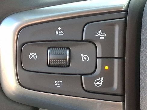 Used 2023 Chevrolet Silverado 1500 LT image 21