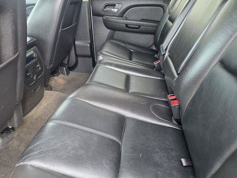 Used 2012 Chevrolet Avalanche LT w/ Suspension Package, Off-Road image 27