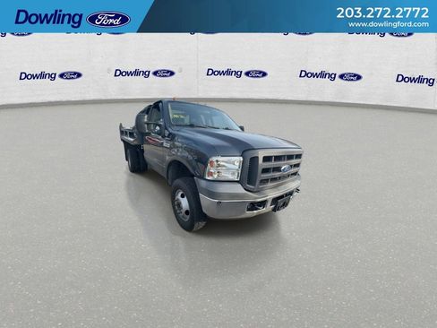 Used 2005 Ford F350 4x4 Regular Cab DRW Super Duty image 5