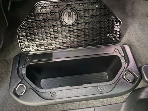 Used 2020 RAM 1500 Laramie image 16