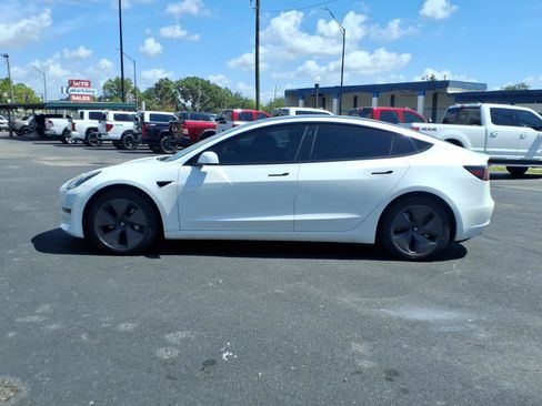 Used 2021 Tesla Model 3 Long Range AWD/4WD image 2