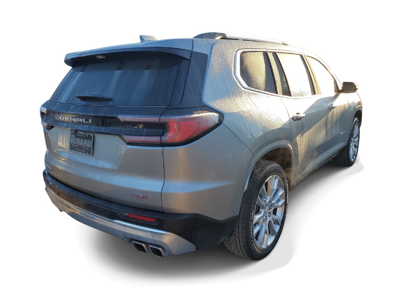 Used 2024 GMC Acadia Denali w/ Super Cruise Package FWD image 4