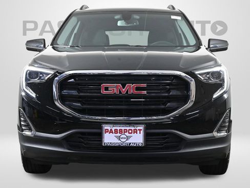Used 2018 GMC Terrain SLE w/ Driver Convenience Package AWD/4WD image 2