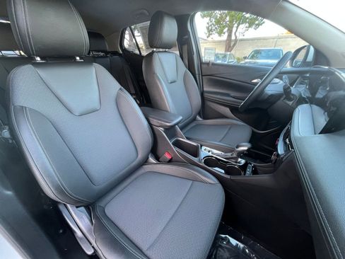 Used 2025 Buick Encore GX Preferred image 36