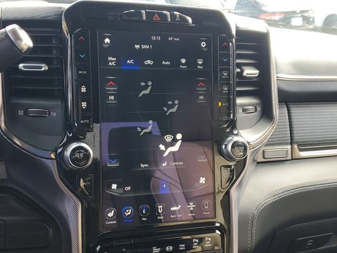 Used 2019 RAM 2500 Limited image 20