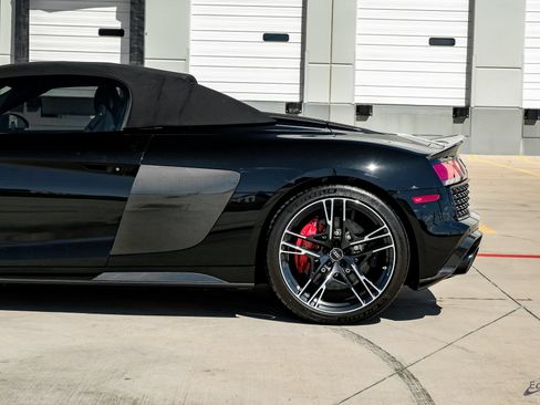 Used 2022 Audi R8 V10 performance AWD/4WD image 12