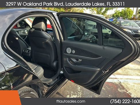 Used 2017 Mercedes-Benz E 300 4MATIC w/ Premium 1 Package image 36