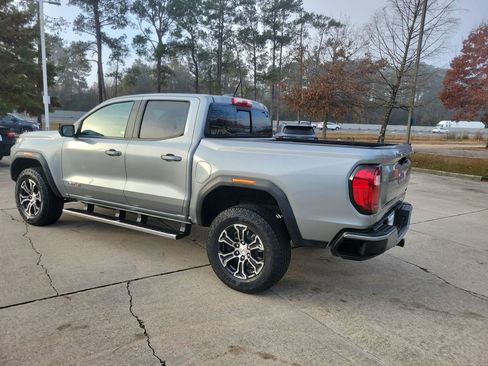 Used 2024 GMC Canyon AT4 w/ AT4 Premium Package image 3