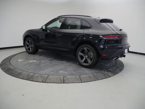 New 2026 Porsche Macan AWD/4WD image 3