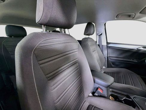 Certified 2023 Volkswagen Tiguan S FWD image 25