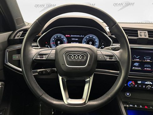 Used 2022 Audi Q3 2.0T Premium Plus w/ Premium Plus Package AWD/4WD image 39