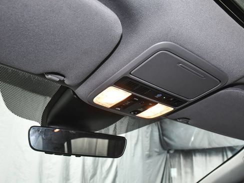 Used 2023 Honda Odyssey Touring image 33