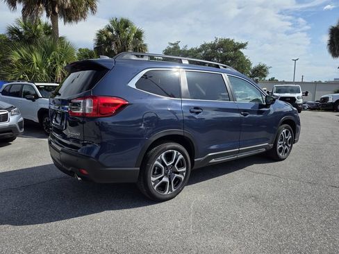 Certified 2025 Subaru Ascent Limited AWD/4WD image 3
