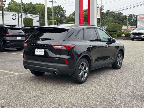 Used 2025 Ford Escape ST-Line Select AWD/4WD image 8