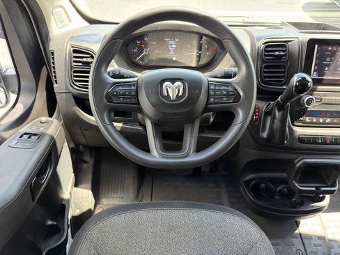 Used 2024 RAM ProMaster 2500 w/ Convenience Group FWD image 27