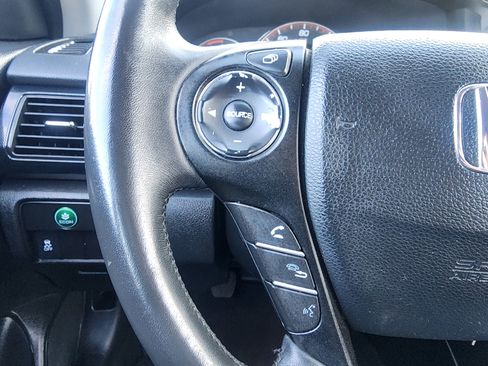 Used 2013 Honda Accord Sport image 35