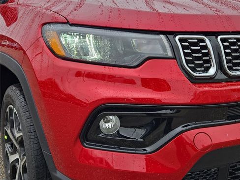 New 2026 Jeep Compass Limited AWD/4WD image 3
