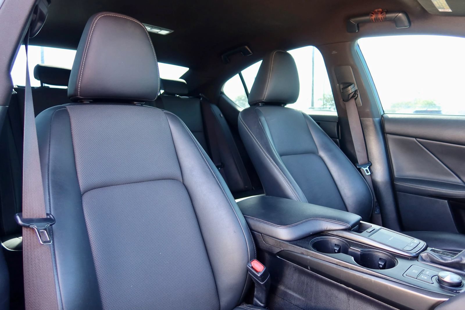 Used 2021 Lexus IS 300 w/ Accessory Package RWD image 15