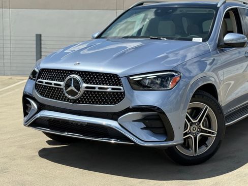 New 2026 Mercedes-Benz GLE 450 4MATIC image 3