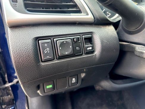 Used 2019 Nissan Sentra SV image 24