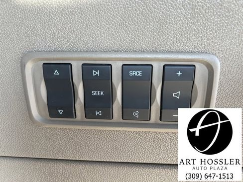 Used 2015 GMC Acadia Denali image 24