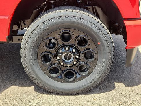 New 2026 Ford F250 Lariat w/ Black Appearance Package AWD/4WD image 7