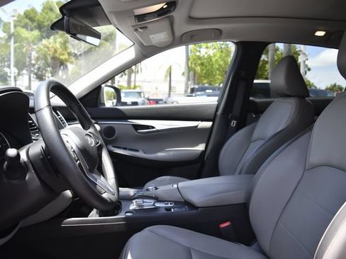 Used 2025 INFINITI QX50 Luxe AWD/4WD image 22