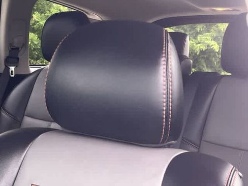 Used 2019 Nissan Pathfinder SL w/ Rock Creek Edition FWD image 25