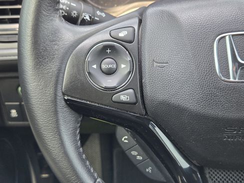 Used 2019 Honda HR-V Sport image 34