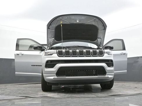 New 2025 Jeep Compass Limited w/ High Altitude Package image 65