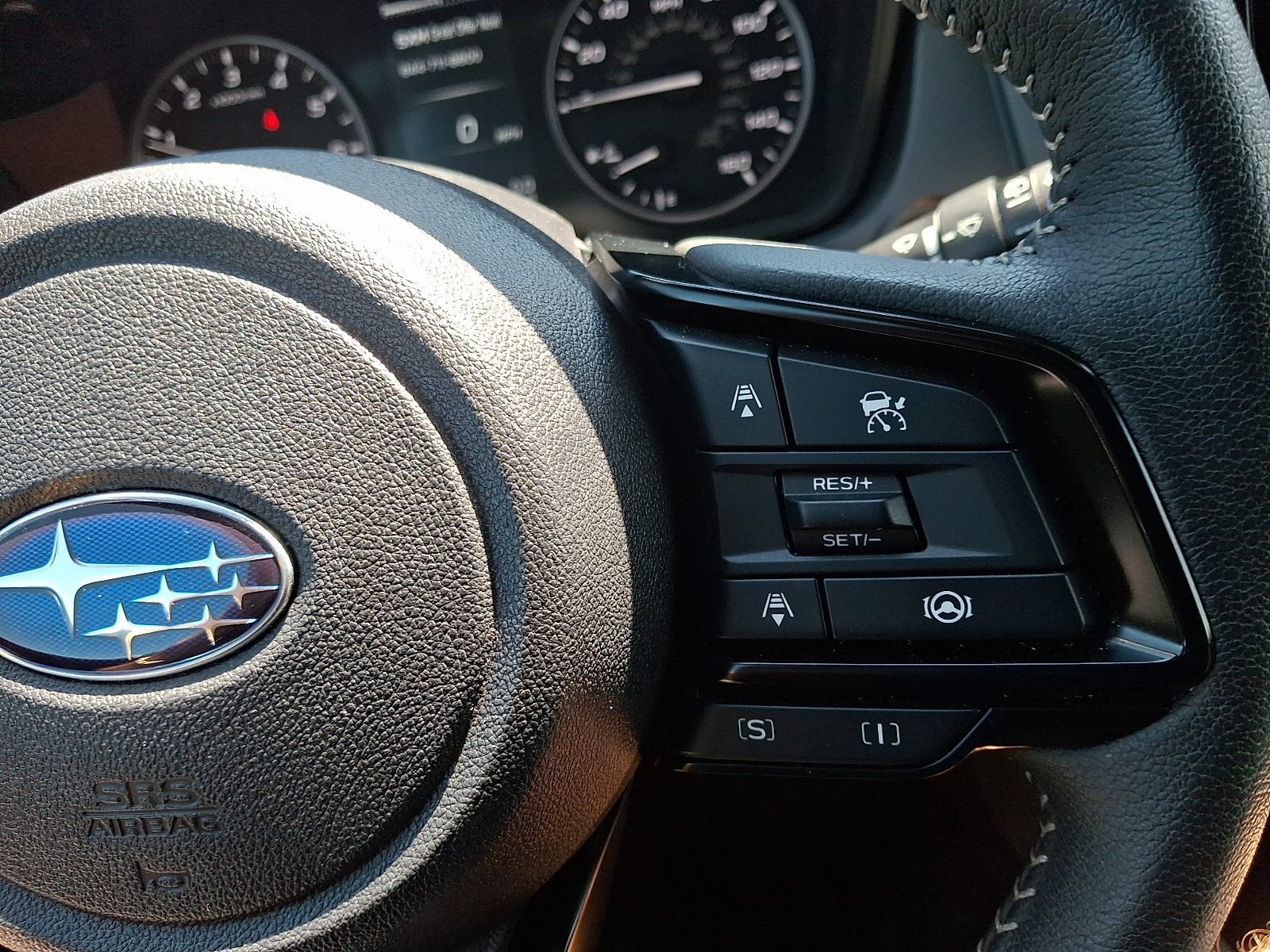 Used 2025 Subaru Forester Premium AWD/4WD image 22