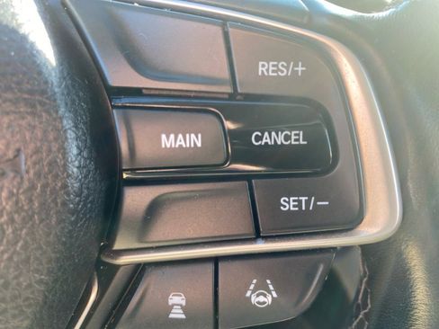 Used 2018 Honda Accord EX-L image 24