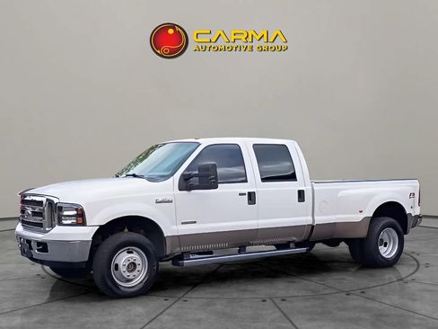Used 2006 Ford F350 Lariat image 2