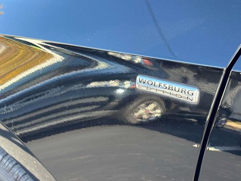 Used 2014 Volkswagen Passat Wolfsburg Edition image 6