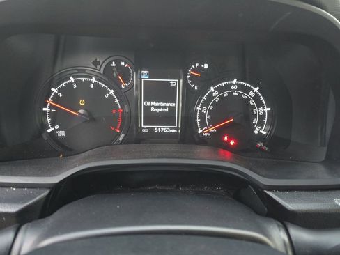 Used 2024 Toyota 4Runner SR5 Premium image 2