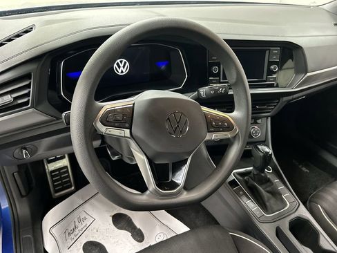Certified 2023 Volkswagen Jetta Sport FWD image 4