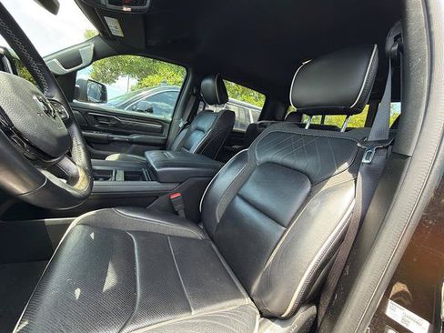 Used 2025 RAM 1500 Limited AWD/4WD image 5